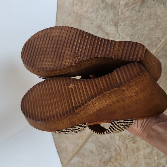 AVAILABLE SATURDAY Sbicca Vintage Collection Tristan Wedge Strappy Sandal - Picture 12 of 17